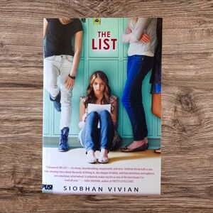 The List by Siobhan Vivian Book